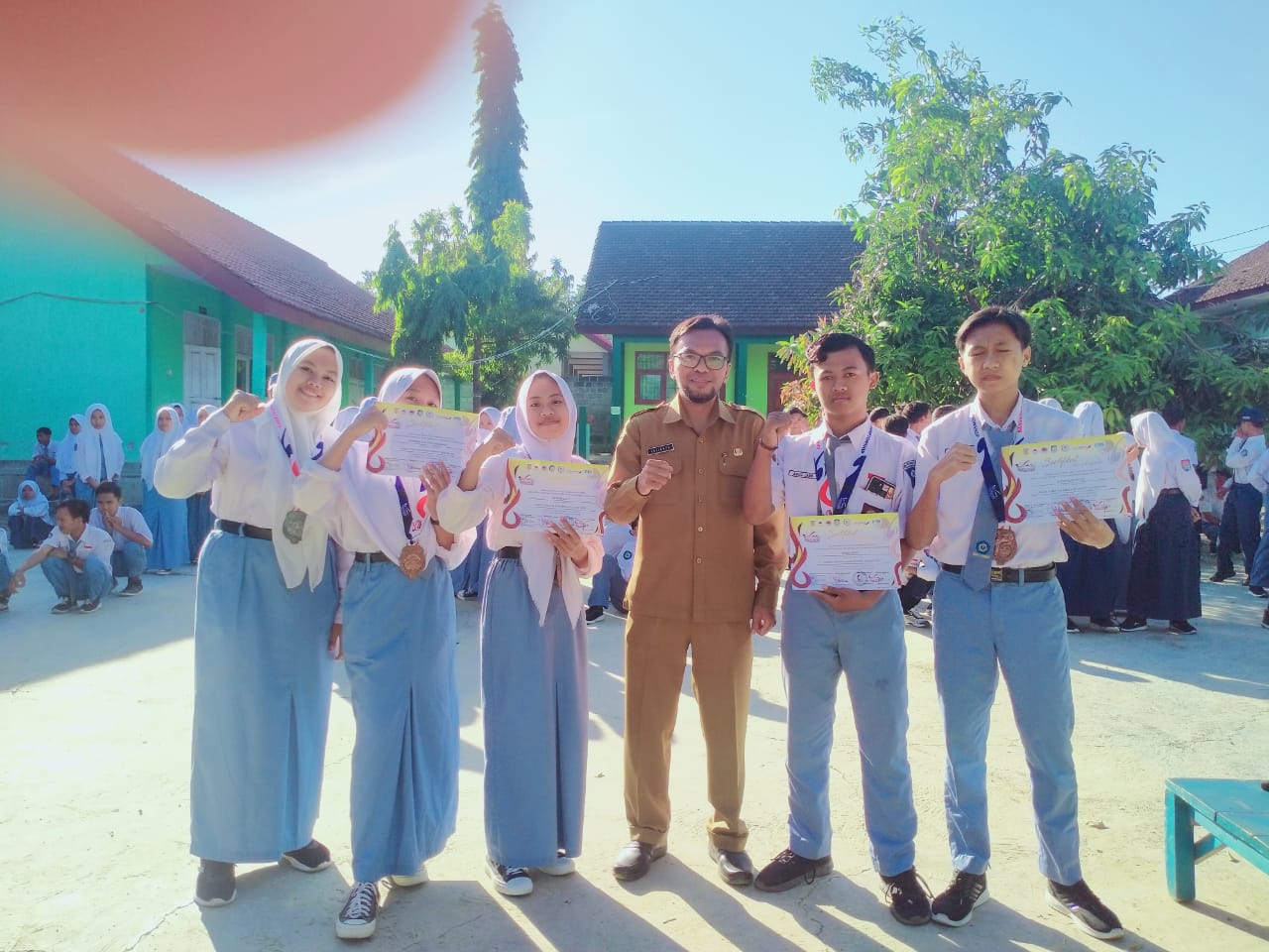 HARI APRESIASI LOMBA DAN KREASI SISWA SISWI SMK NEGERI 1 CERMEE